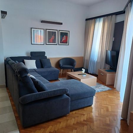Apartment Aci Marina Црес Экстерьер фото