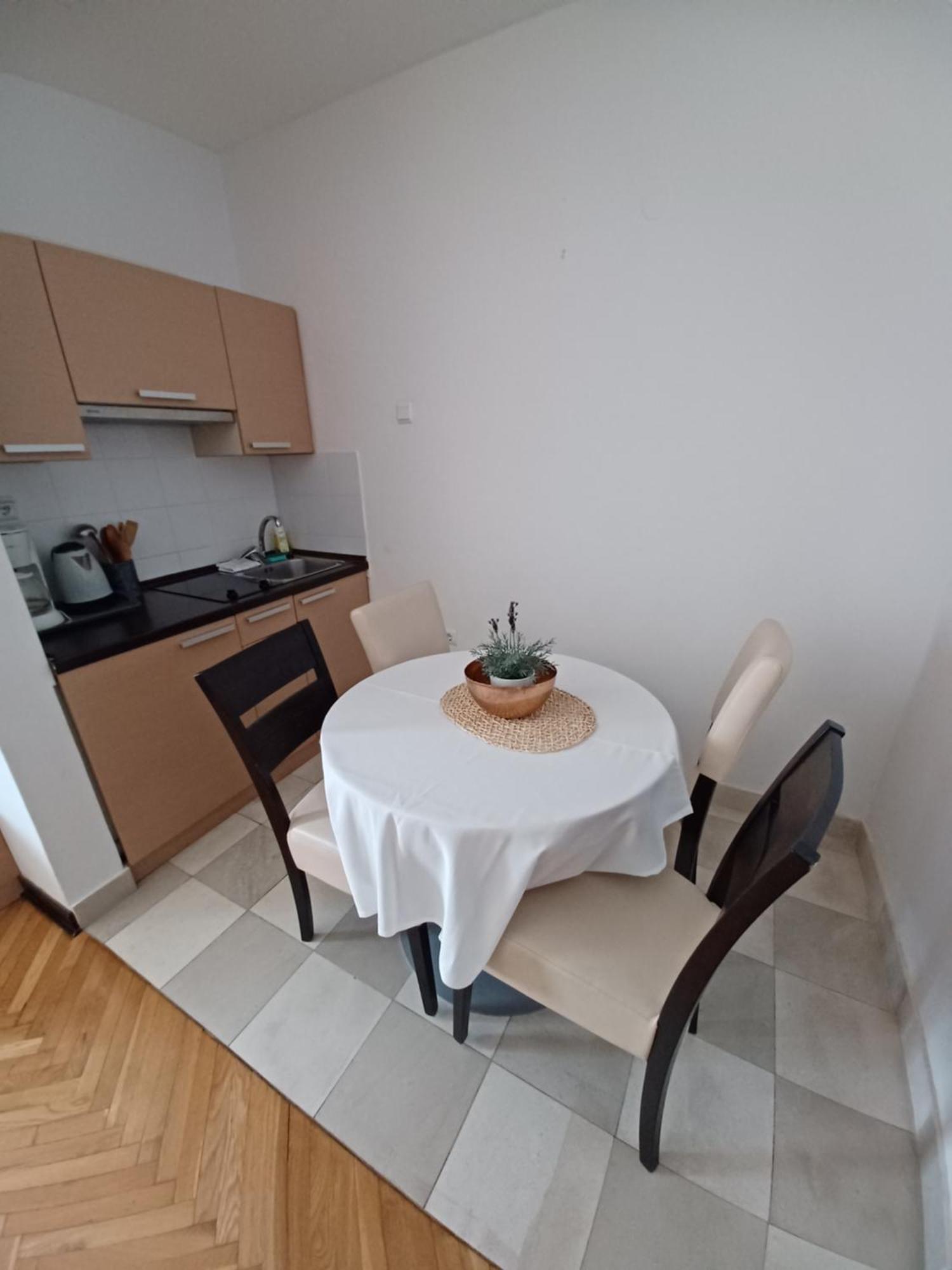 Apartment Aci Marina Црес Экстерьер фото