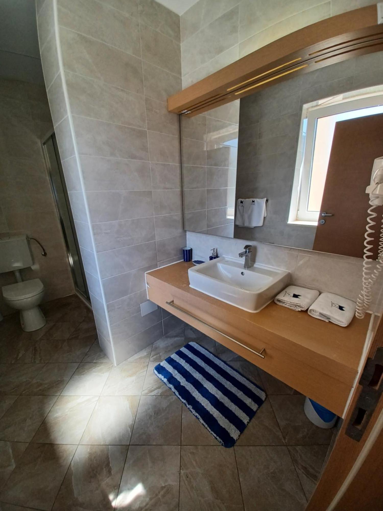 Apartment Aci Marina Црес Экстерьер фото