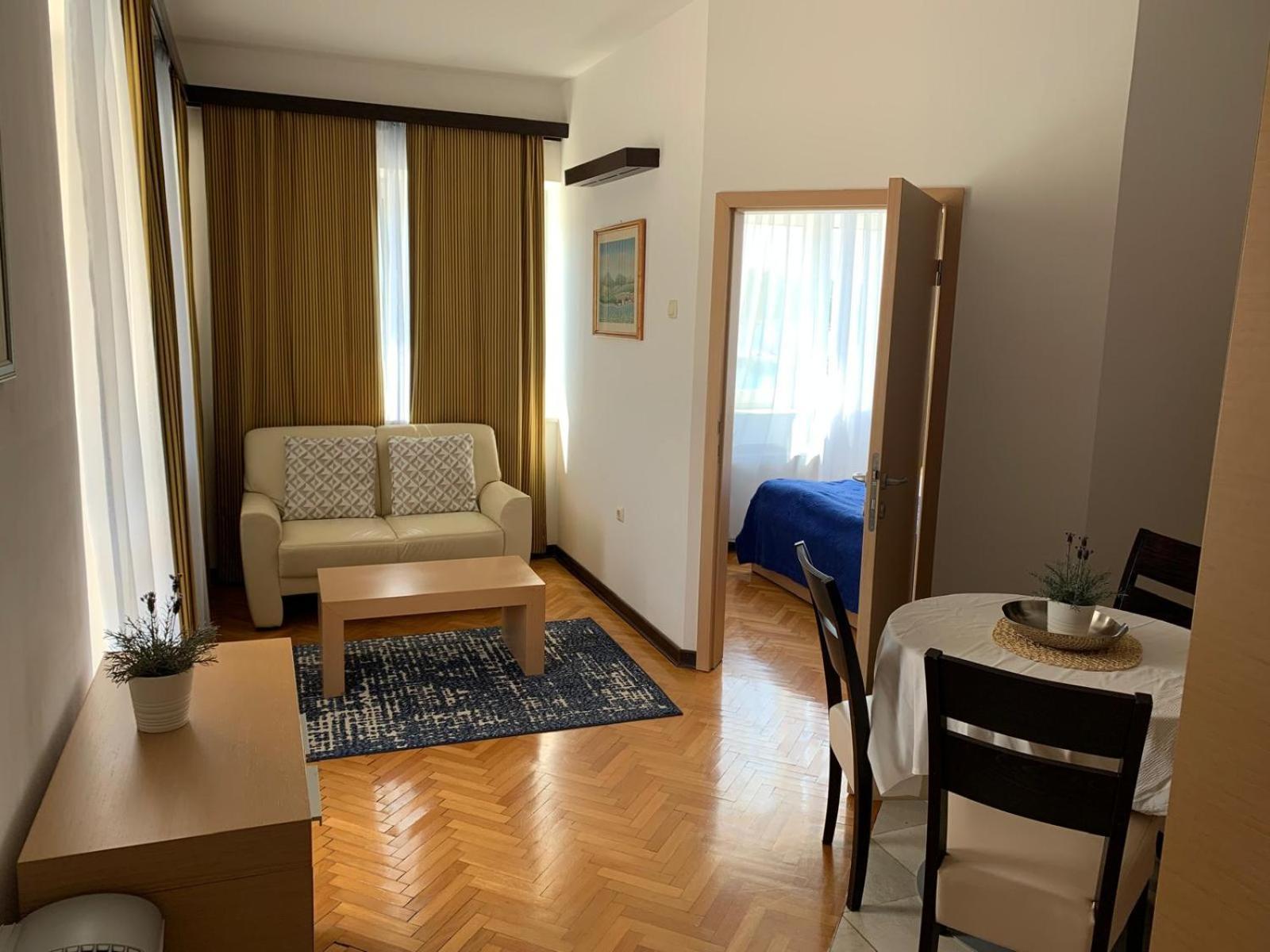 Apartment Aci Marina Црес Экстерьер фото