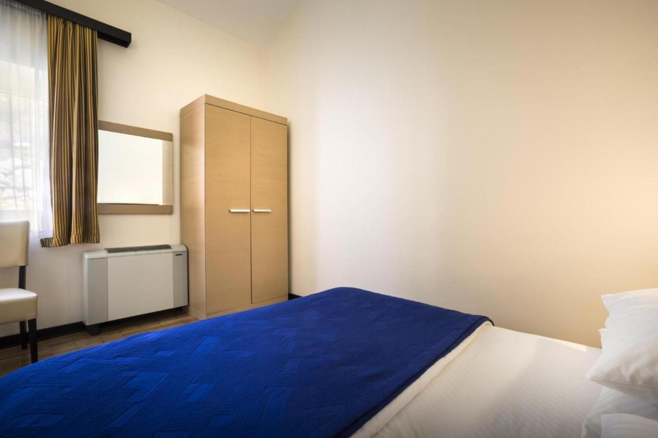 Apartment Aci Marina Црес Экстерьер фото