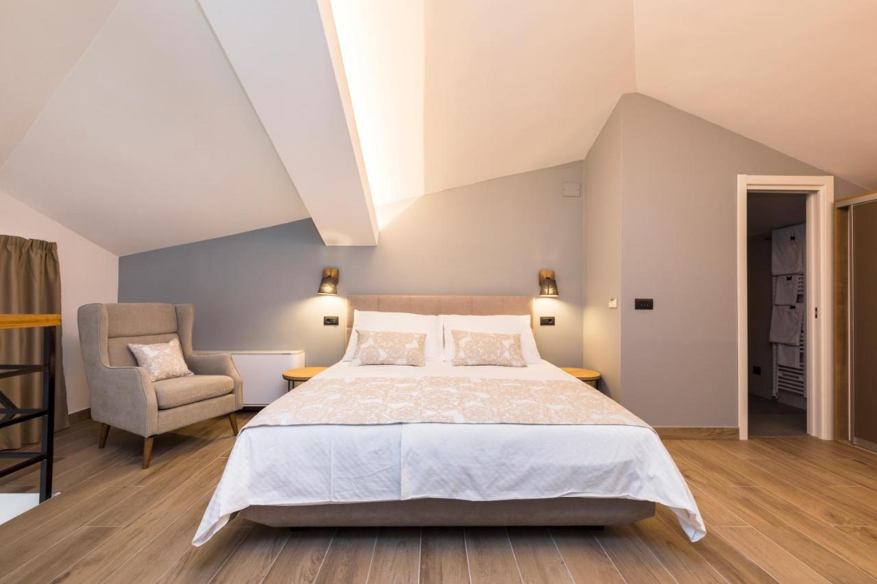 Apartment Aci Marina Црес Экстерьер фото